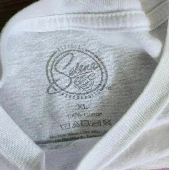 Selena Quintanilla Perez graffic tee pink queen of cumbia fan tshirt sz XL - Picture 3 of 6